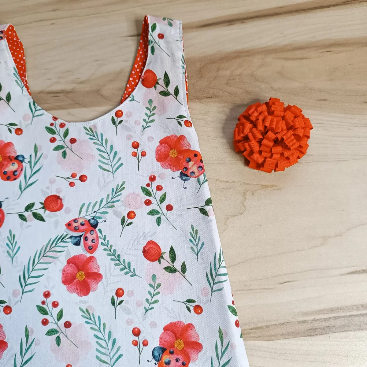 Vestido reversible flores para niñas de entre 1 y 4 años - Imagen 6