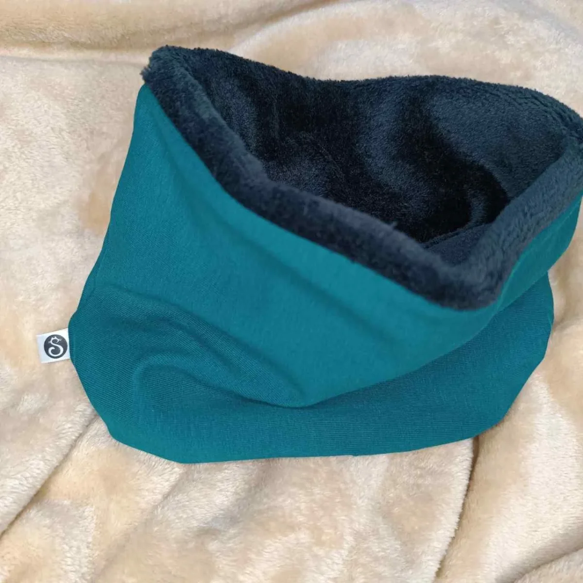 Braga de cuello lisa 12/15€ - Imagen 3