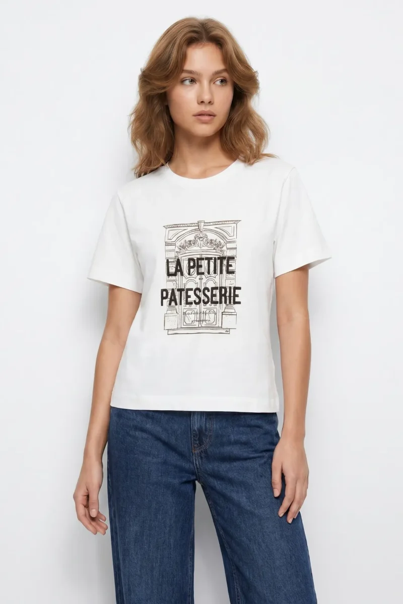 Camiseta Bordada