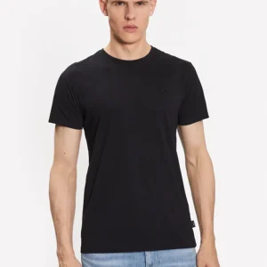 Camiseta Negra