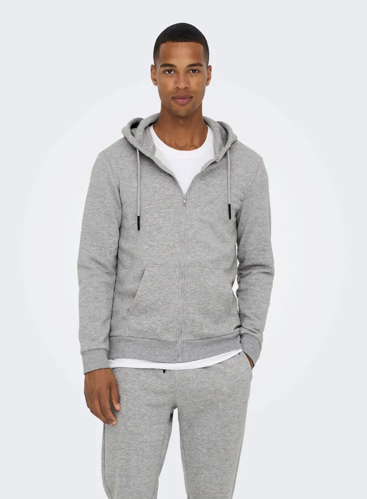 Chaqueta Gris con Capucha