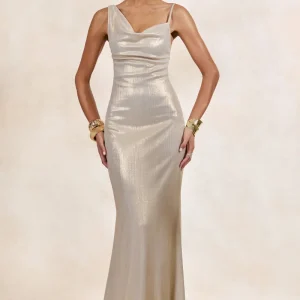 Galaxy Shimmer | Vestido Maxi Champán De Corte Sesgado Con Escote Cowl Delantero