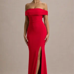 Law of Attraction | Vestido largo rojo con escote bardot y abertura lateral
