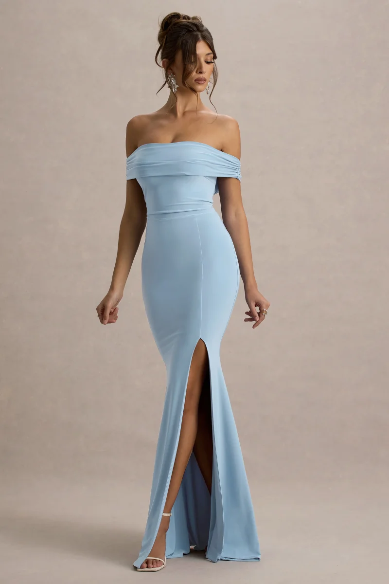 Law of Attraction | Vestido largo azul claro con escote bardot y abertura - Imagen 2