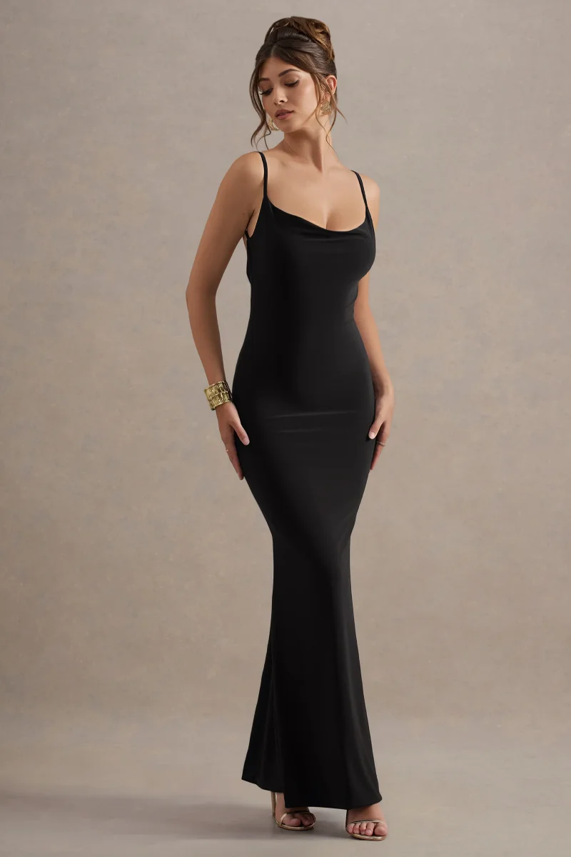 Francoise | Vestido Largo Negro con espalda abierta y detalle de encaje - Imagen 3
