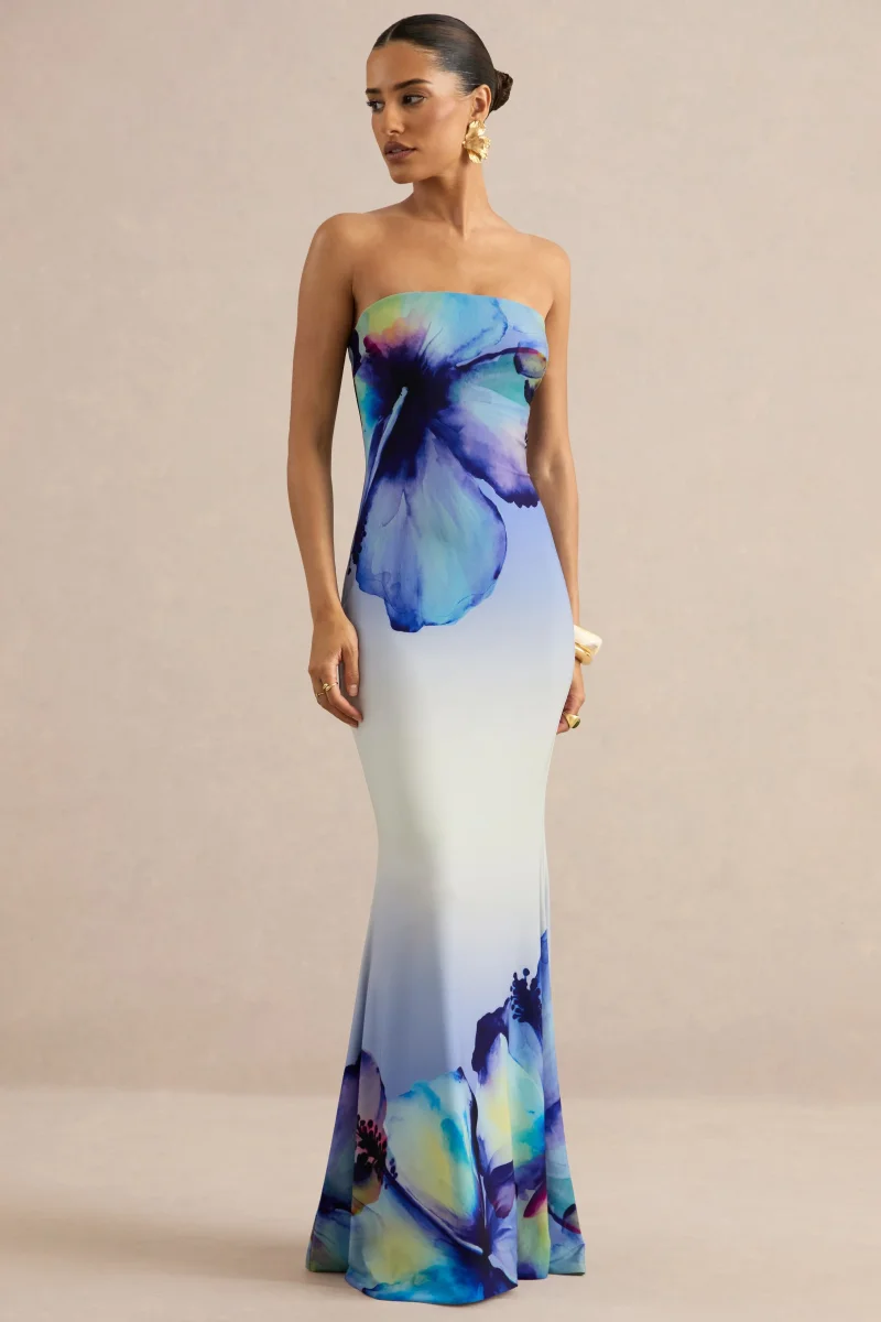 Ceremony | Vestido Largo Azul De Estampado Floral Ombré Con Escote Bandeau - Imagen 5