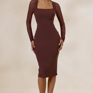 Off Track | Vestido midi ajustado marrón con mangas transparentes