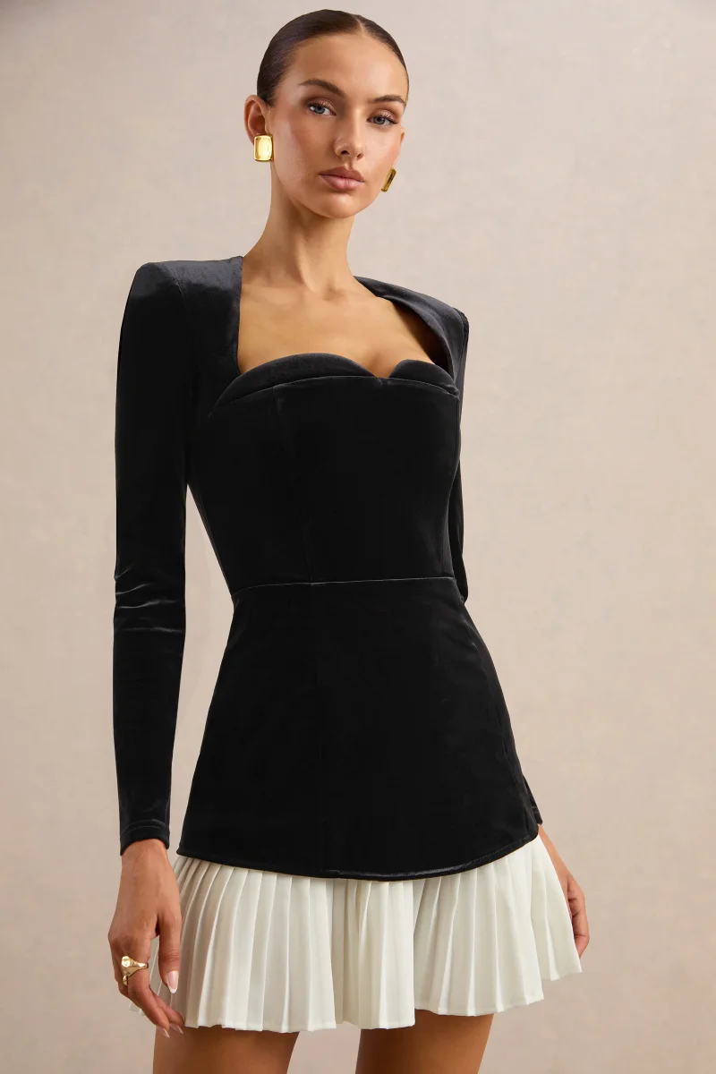 Americano | Vestido corto de terciopelo negro con ribete blanco plisado - Imagen 4