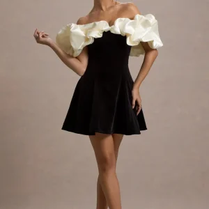 Brynne | Vestido corto de terciopelo en negro y crema con mangas abullonadas de satén.