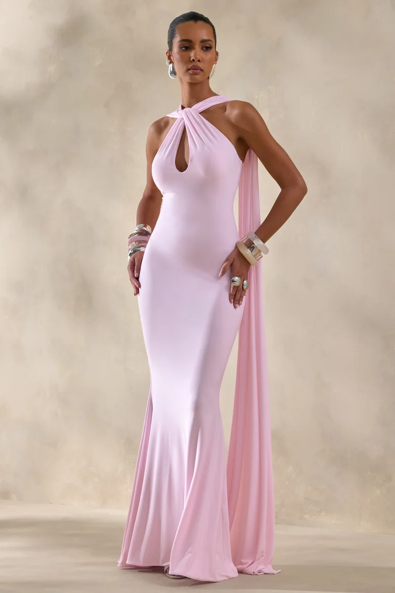 Rhoda | Vestido Largo Rosa Claro Con Escote Halter Retorcido Y Abertura Keyhole - Imagen 4