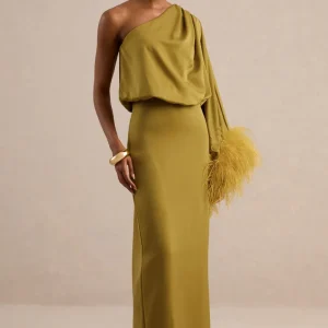 Felicity | Vestido Maxi Verde Oliva De Satén Con Escote Asimétrico Y Detalle De Plumas