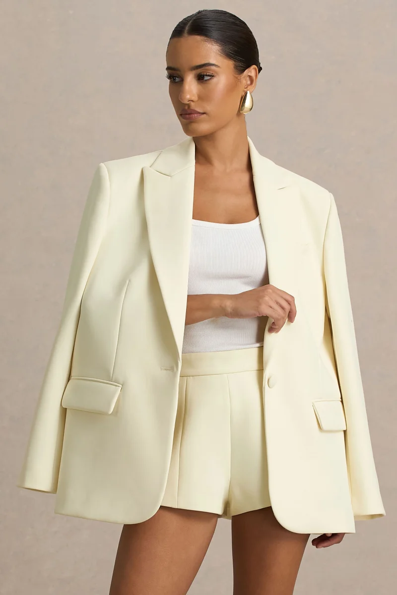 Katherine | Chaquetta Entallada con Escote V en Color Crema - Imagen 3