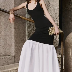 Lexi | Vestido Largo Negro Y Blanco De Jersey Acanalado Con Escote Cuadrado Y Bajo Sirena