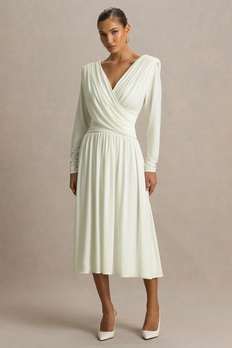 Alexis | Vestido Midi Blanco de Escote Profundo con Detalles Drapeados y Fruncidos - Imagen 5