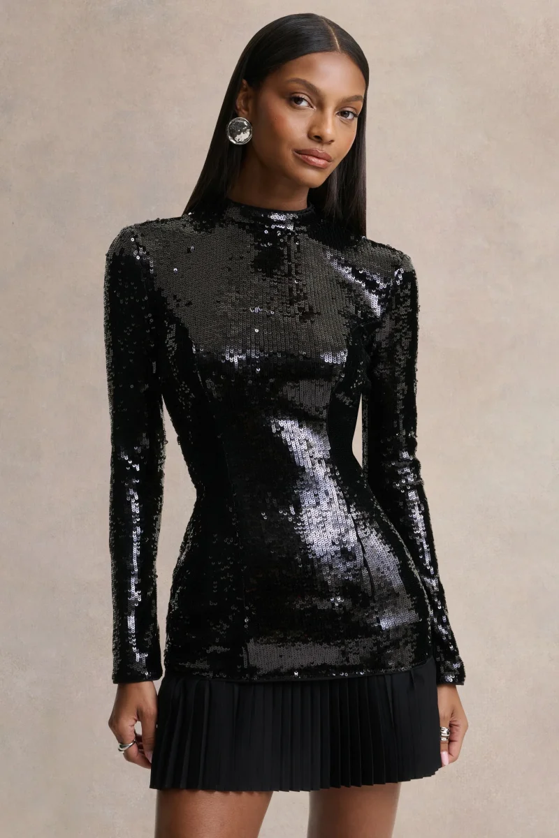 North | Vestido Corto Negro de Lentejuelas con Cuello Alto y Plisado - Imagen 4