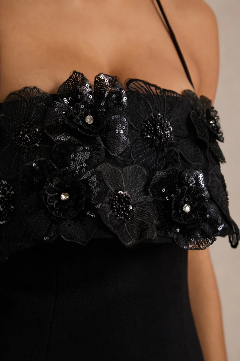 Tempest | Vestido corto negro con escote halter y panel ornamentado - Imagen 7