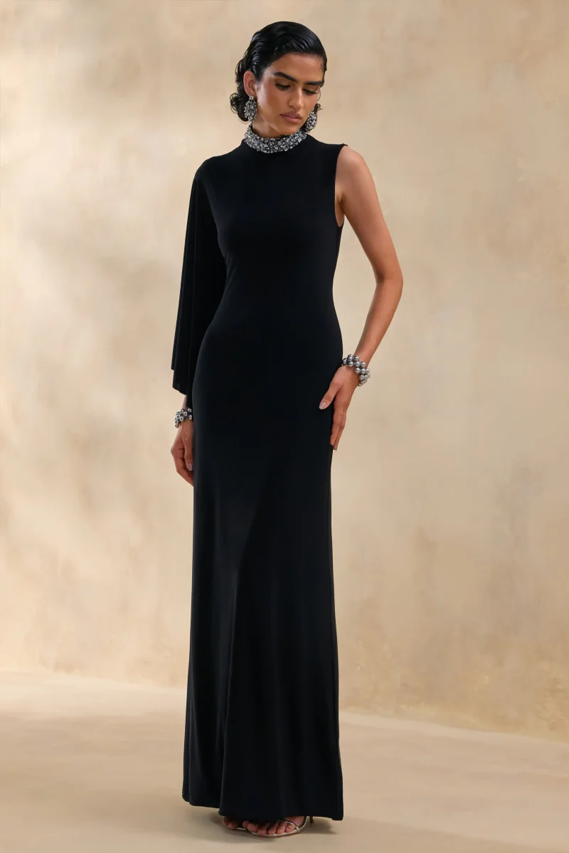 Oriana | Negro Vestido Largo con Cuello Alto Adornado y Una Sola Manga Tipo Capa - Imagen 5