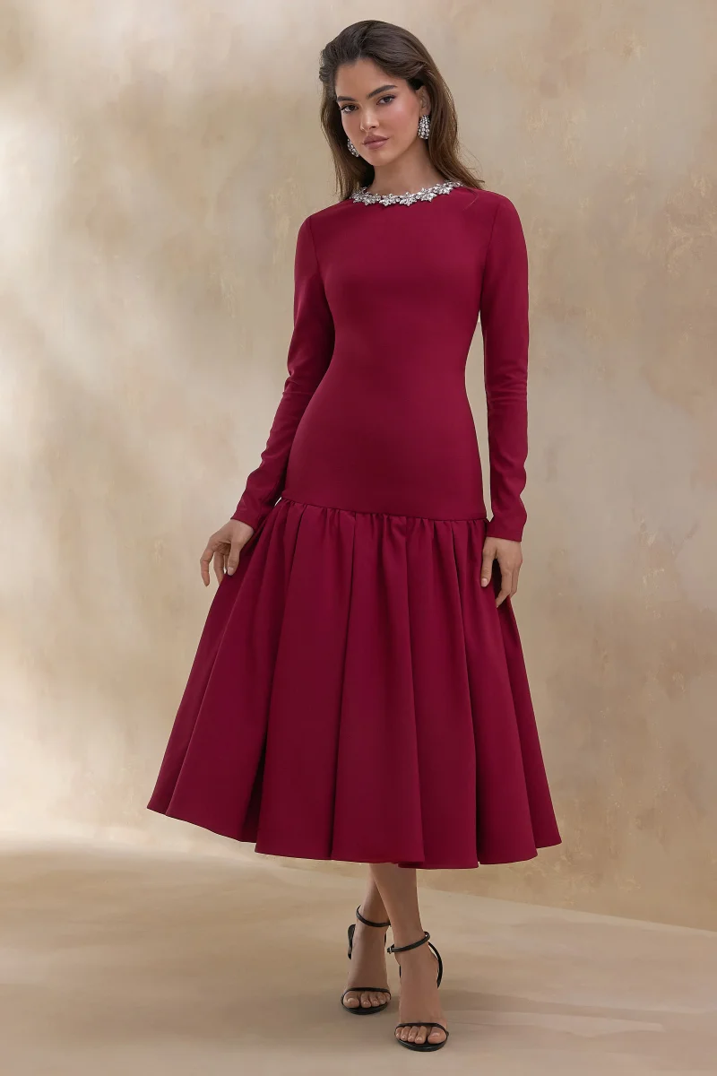 Jovana | Vestido Midi Burdeos con Escote Redondo y Cintura Caída - Imagen 5