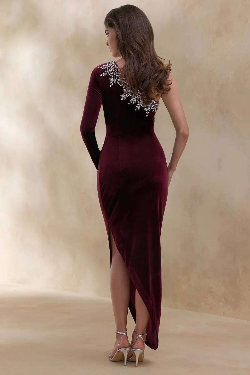 Nyssa | Vestido Midi Burdeos de Cuello Asimétrico con Adornos - Imagen 3