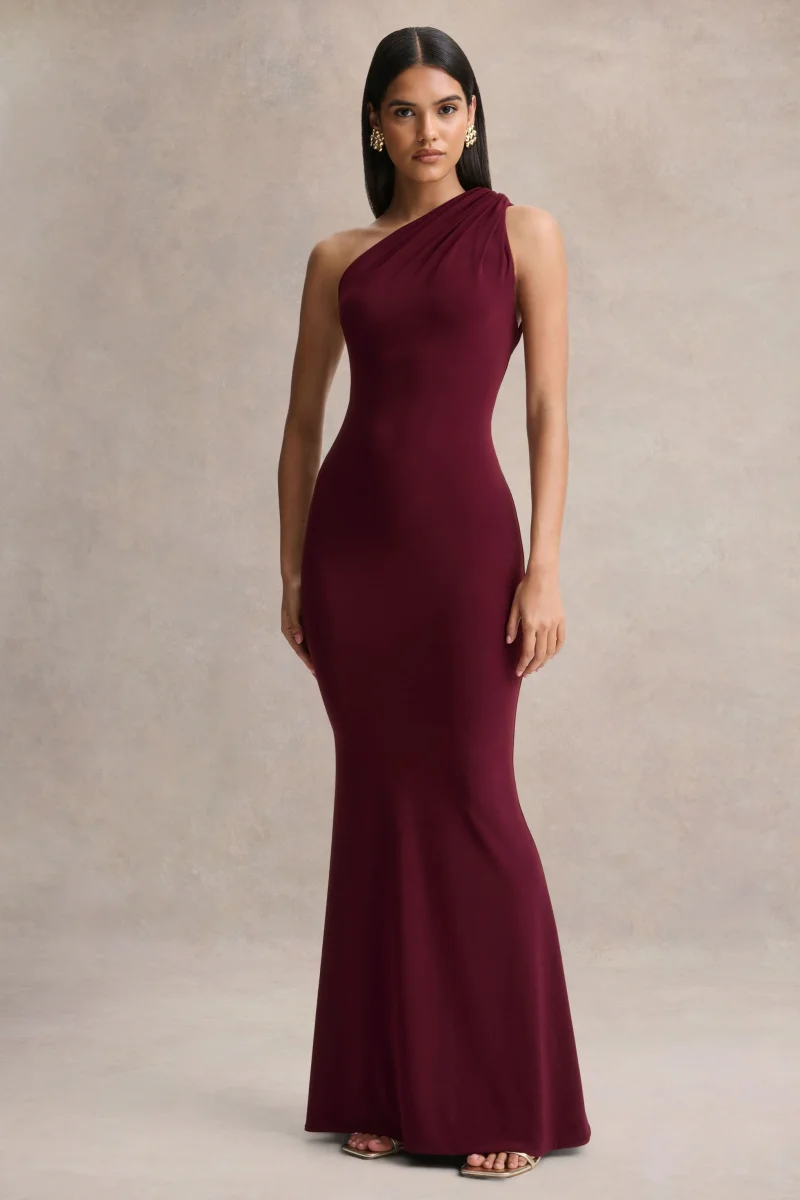 Ottilie | Vestido largo burdeos con escote asimétrico - Imagen 5