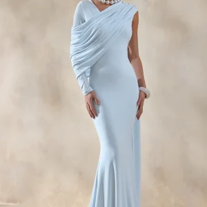 Rubelle | Vestido Largo Azul pastel con Escote Asimétrico y Detalle Drapeado