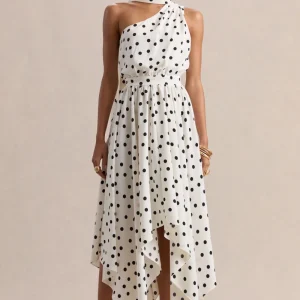Caluna | Vestido Midi De Satén De Lunares Blanco Y Negro Con Escote Asimétrico Y Detalle De Pañuelo