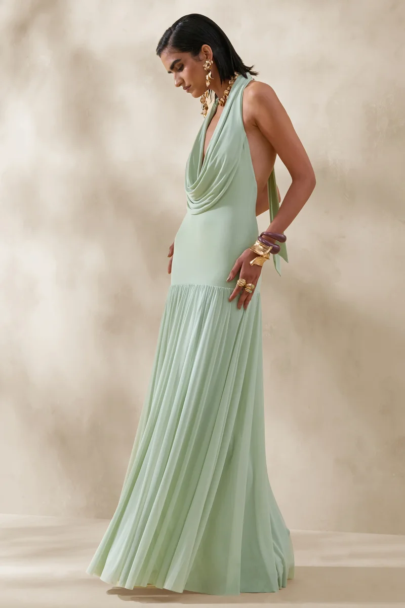 Verity | Vestido Largo Verde De Jersey Elástico Con Escote Cowl Y Espalda Abierta - Imagen 5