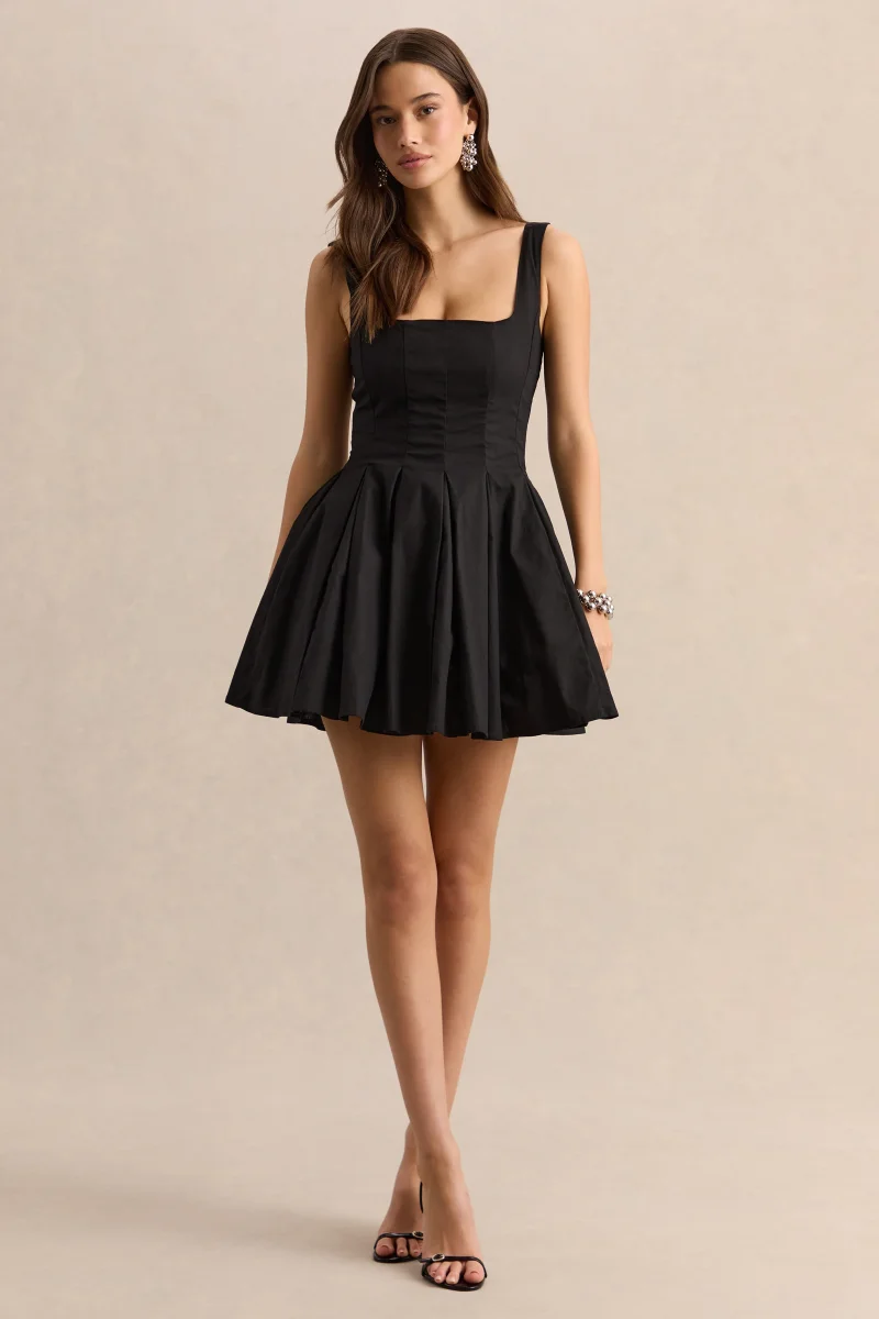 Brioria | Vestido Corto Negro De Efecto Lino Con Escote Cuadrado - Imagen 5