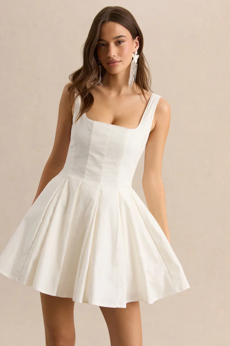 Brioria | Vestido Corto Blanco De Efecto Lino Con Escote Cuadrado Y Falda Skater - Imagen 4