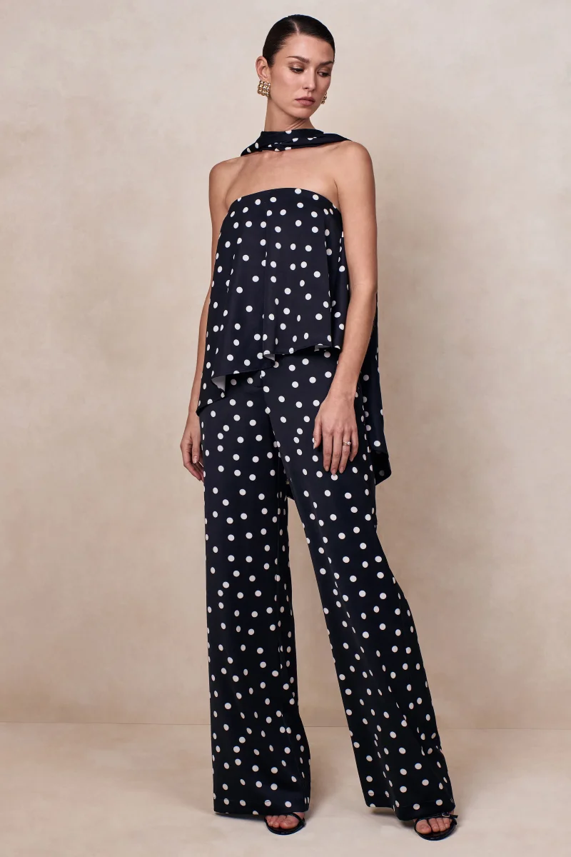 Seloria | Pantalón de pierna ancha en satén blanco y negro con estampado de lunares - Imagen 6