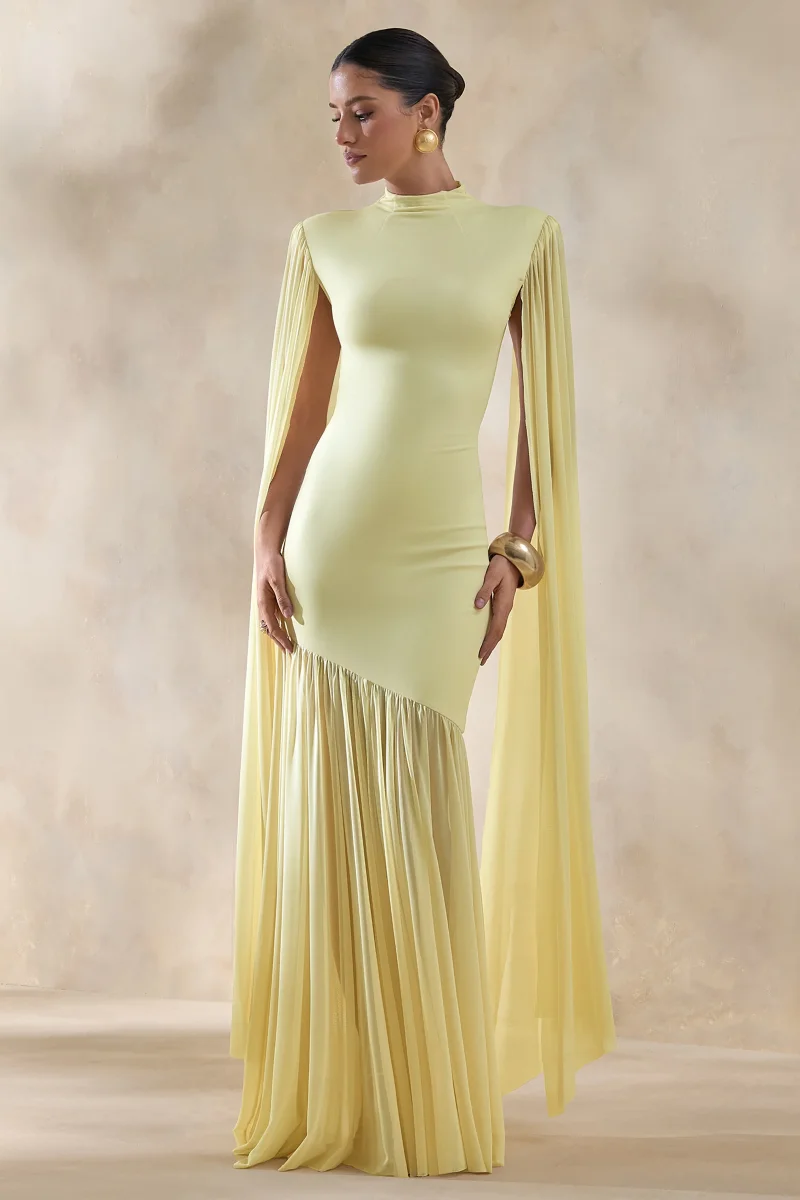 Chantelle | Vestido largo de cuello alto en amarillo limón con cintura caída y mangas tipo capa