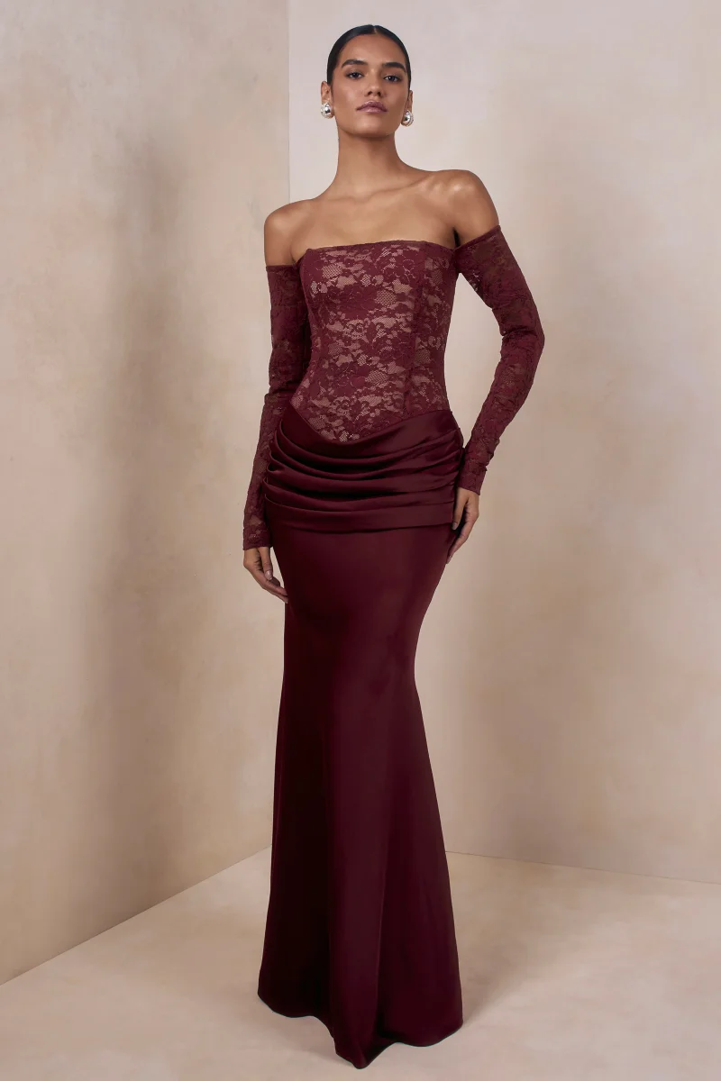 Rinna | Vestido Largo Burdeos de Encaje de Escote Bardot - Imagen 2