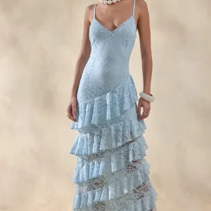 Avelisse | Vestido Largo Azul De Encaje Con Escote Pronunciado Y Falda Con Volantes En Capas