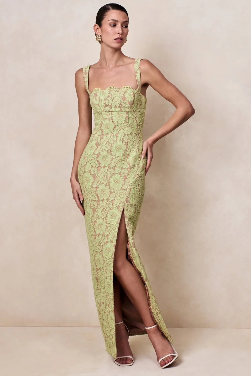 Zarisse | Vestido Largo de Encaje Verde con Escote Cuadrado - Imagen 6