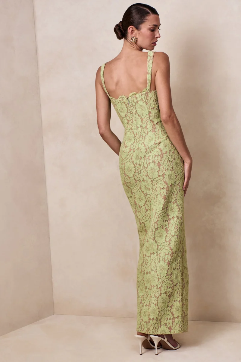 Zarisse | Vestido Largo de Encaje Verde con Escote Cuadrado - Imagen 3