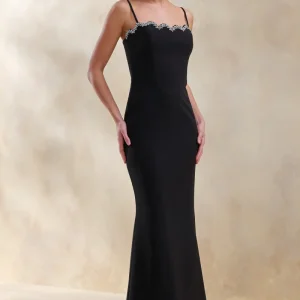 Story | Vestido Largo Negro De Crepé Con Escote Corazón Ondulado Y Detalles Embellecidos