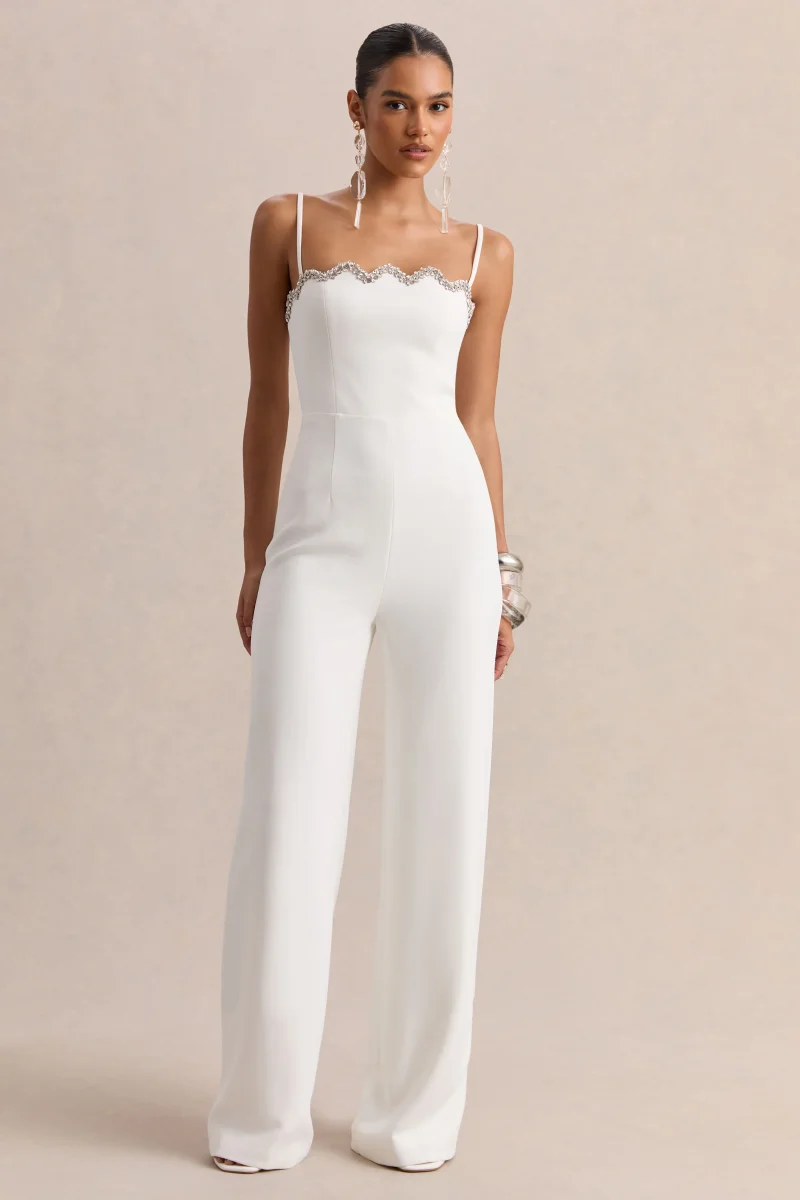 Calira | Mono Blanco Con Escote Cuadrado Y Detalle Ondulado - Imagen 5