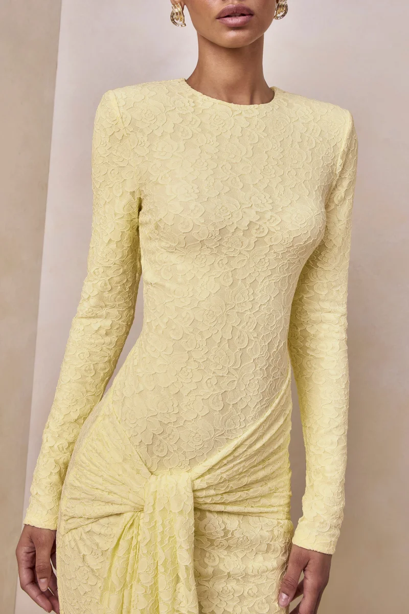 Evangela | Vestido Largo de Encaje Limón con Escote Redondo y Detalle Anudado - Imagen 4