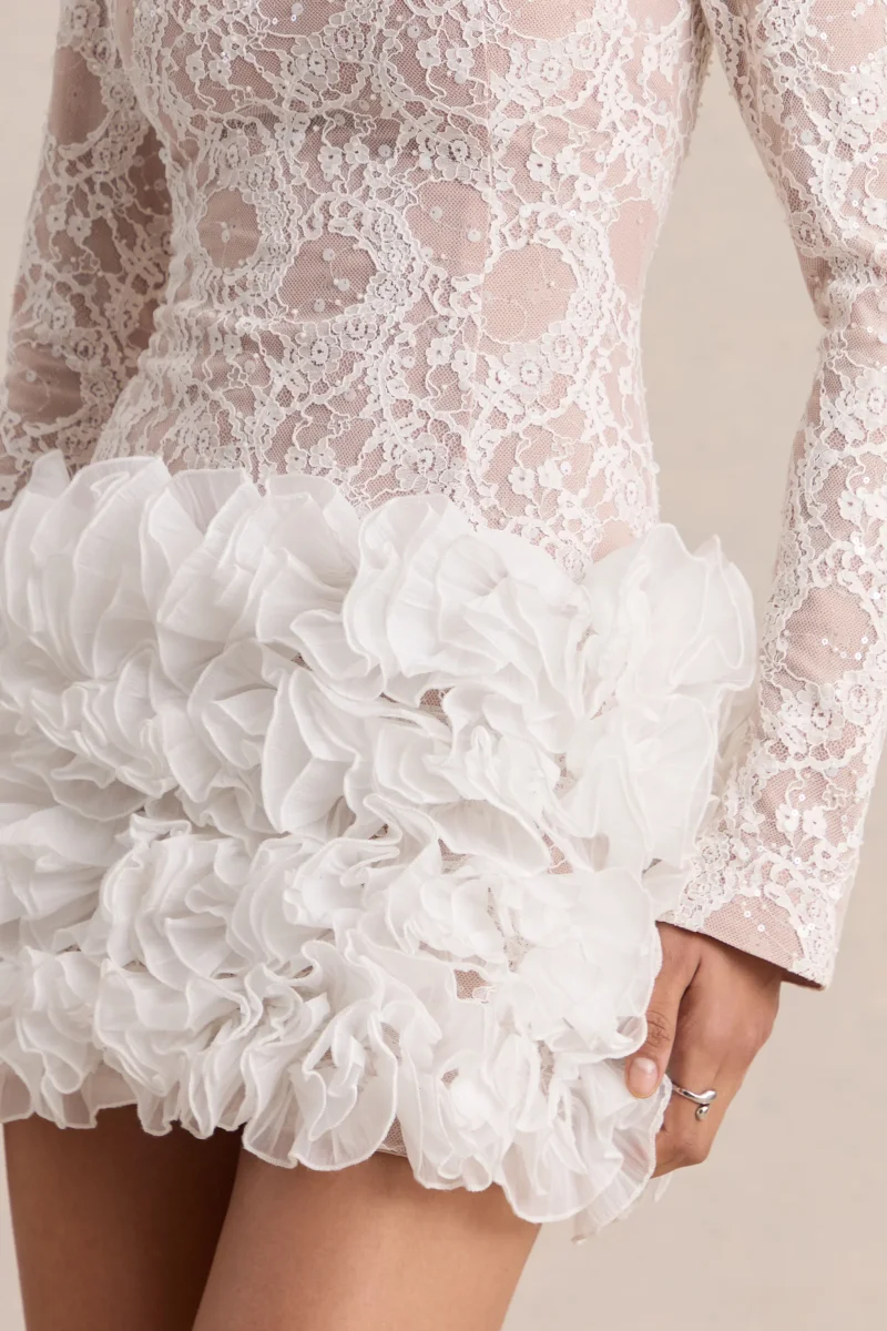 Cecilia | Vestido Corto Blanco de Cuello Redondo con Falda de Volantes - Imagen 8