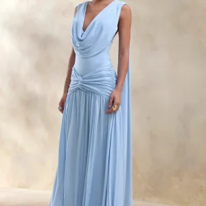 Amelisse | Vestido Largo Azul Polvo De Escote Pronunciado Con Fruncidos Y Detalle Capa