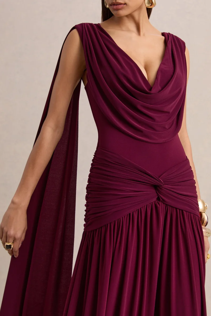 Amelisse | Vestido Largo Burdeos Con Escote Pronunciado Y Detalle Fruncido - Imagen 6