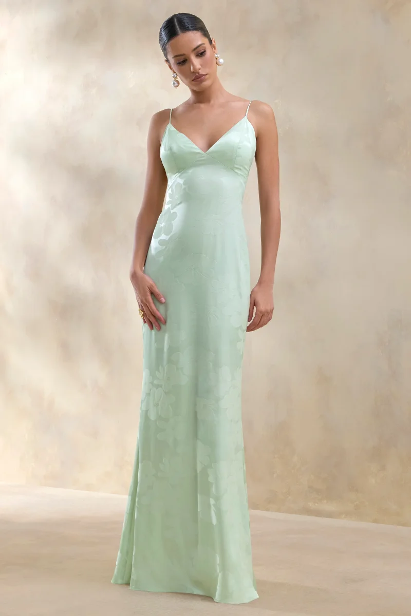 Carelle | Vestido Largo de Satén Verde con Escote en V Profundo y Cintura Asimétrica - Imagen 6
