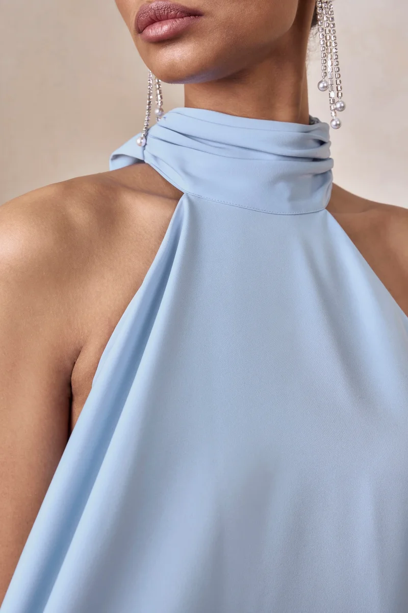 Sancelle | Azul Celeste Satén Cuello Halter Top - Imagen 4