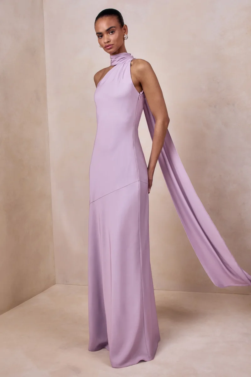 Cara | Vestido Maxi de Satén Lila con Cuello Alto - Imagen 5