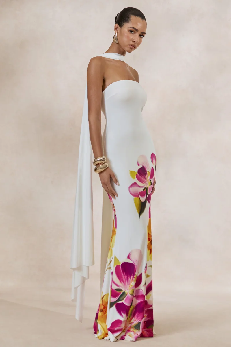 Brooke | Vestido Largo Estampado Floral Rosa Intenso Y Amarillo Limón Con Escote Bandeau Y Pañuelo - Imagen 5