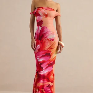 Katia | Vestido Largo Rosa Intenso De Estampado Floral Con Escote Bardot Trenzado