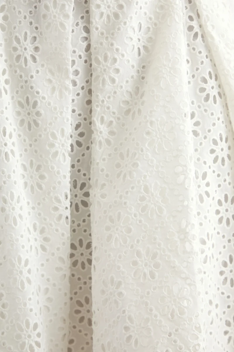 Elina | Vestido Corto Blanco de Escote Cuadrado con Detalle de Lazo - Imagen 7