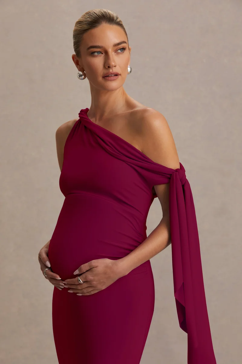 Orielle | Vestido Premamá largo burdeos con escote asimétrico, manga con nudo y fajín - Imagen 5