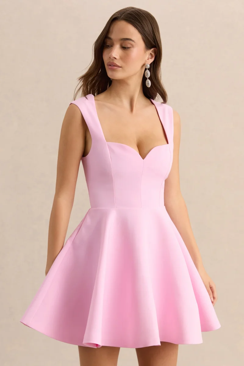 Katya | Vestido Corto Skater Rosa Claro con Escote Corazón - Imagen 4