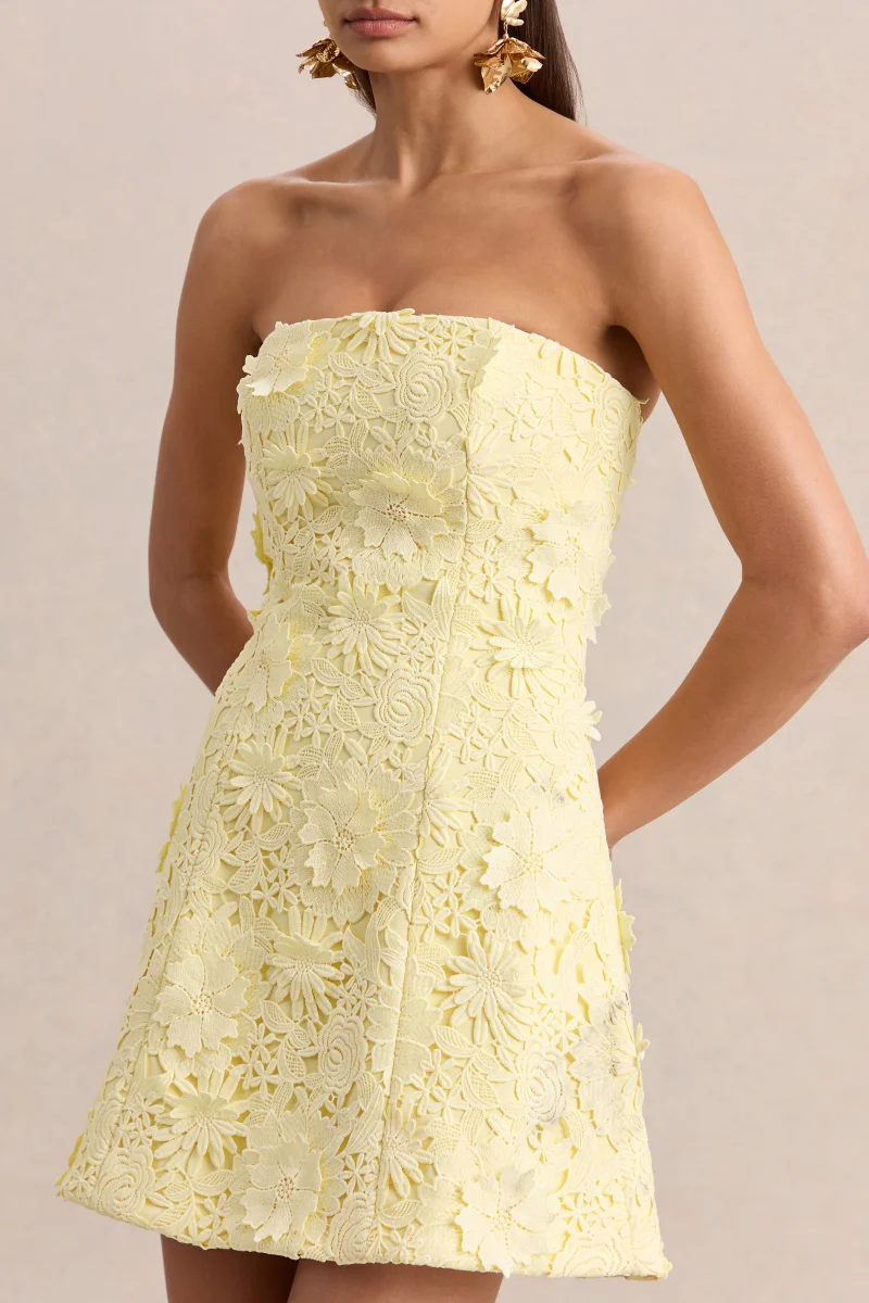 Natalie | Vestido Corto de Encaje Amarillo Limón con Escote Bandeau - Imagen 8